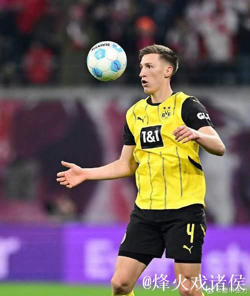 多特为施洛特贝克标价5000万欧,并给他1400万欧的续约年薪 多特为施洛特贝克标价5000万欧,并给他1400万欧的续约年薪